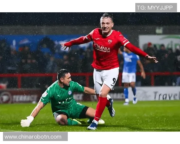 武汉篮球队在联合会杯中的默契配合与战术执行分析